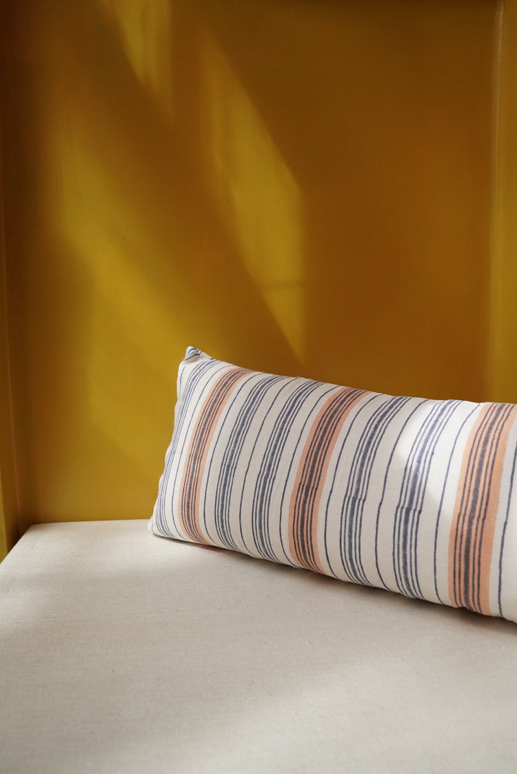 INJIRI LUMBAR CUSHION – White/Orange/Blue