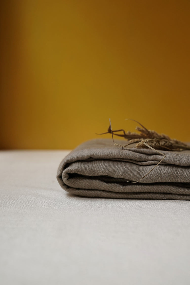 RAATRI DUVET COVER – Olive