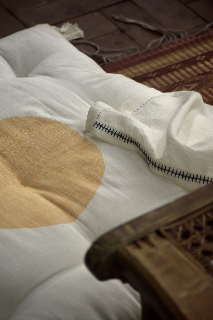 INJIRI LARGE GADDI – Yellow