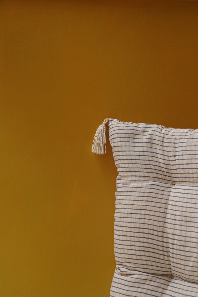 INJIRI LARGE GADDI – Yellow