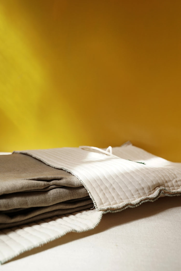 RAATRI DUVET COVER – Olive