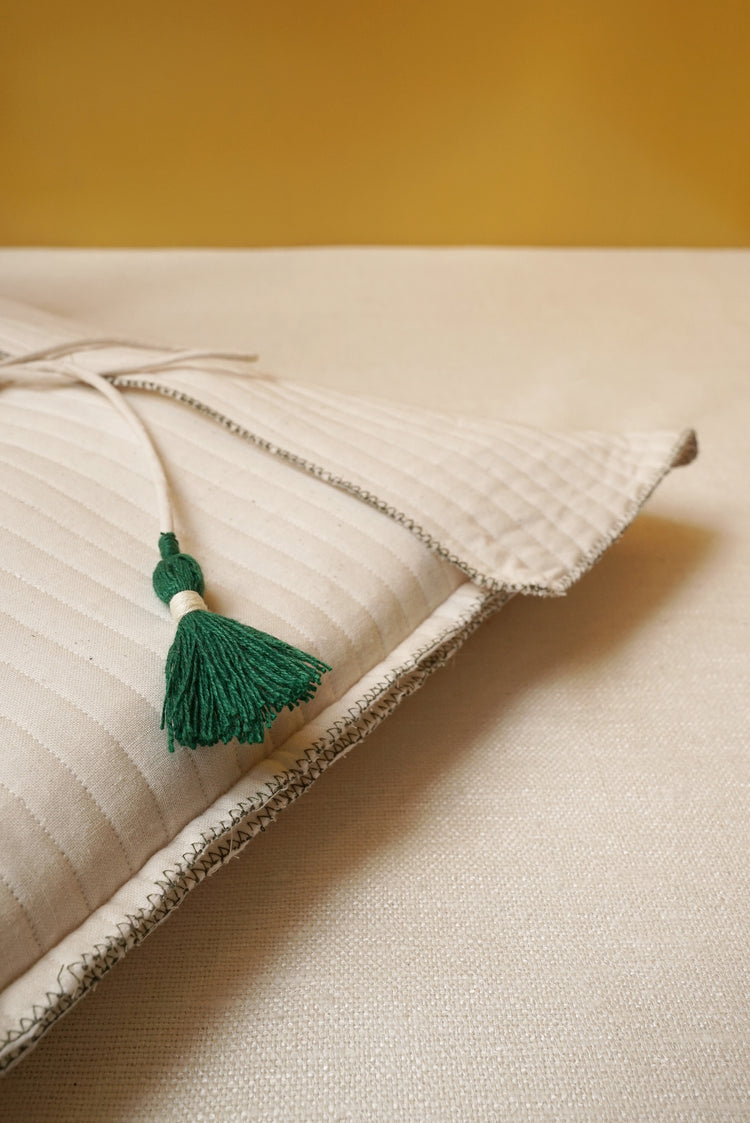 RAATRI BED SHEET + 2 PILLOW COVERS – Ecru