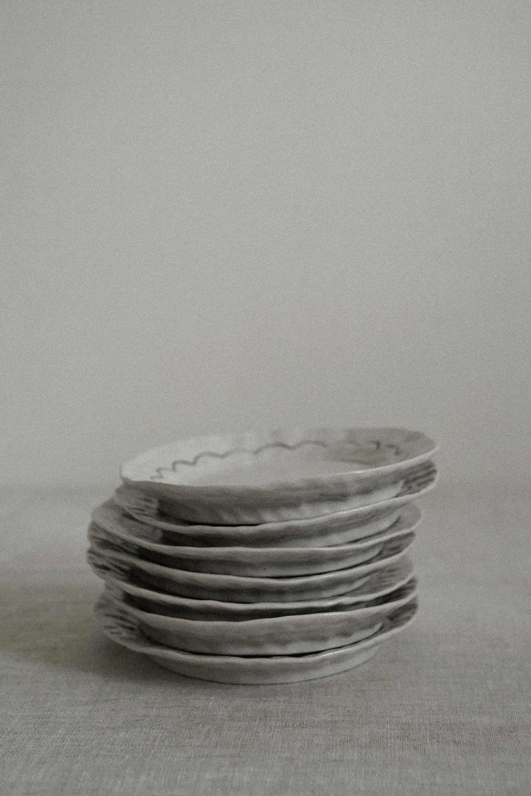 AVSAR DESSERT PLATE 02