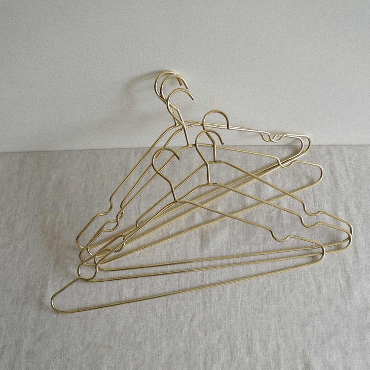 TAAR HANGERS (Set of 5)