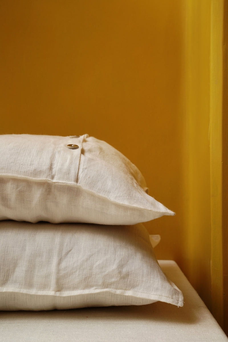 RAATRI BED SHEET + 2 PILLOW COVERS – Ecru