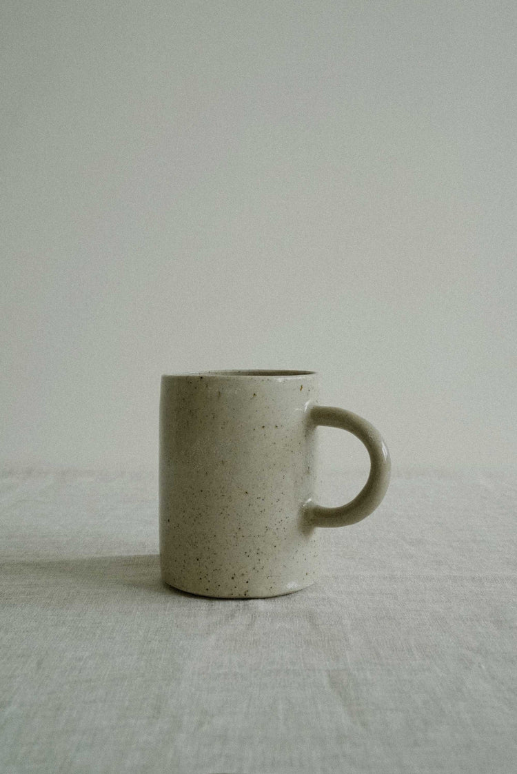 POUSH MUG