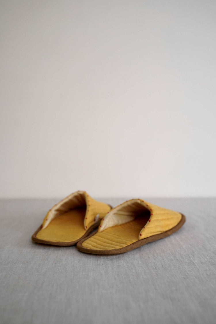 CIEL JAUNE SLIPPERS